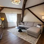Haus Der Weine Apartment *