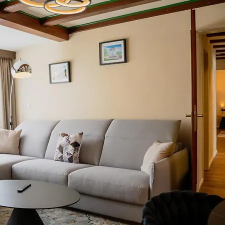 Haus Der Weine Appartement *